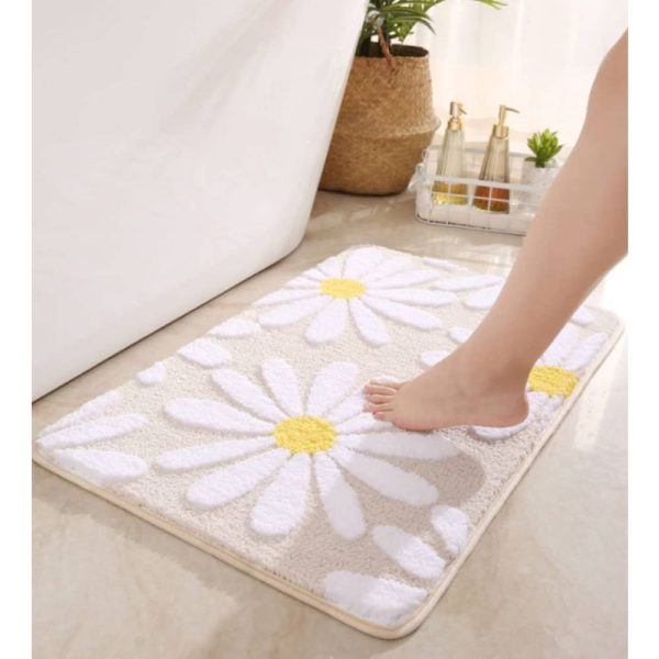 White Flower Fluffy Soft Fiber Non Slip Bath Mat