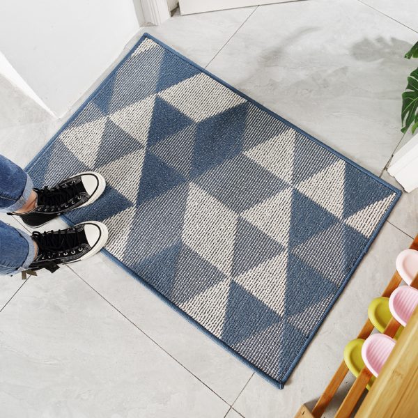 Geometric shaped bath mat absorbent non-slip wear-resistant