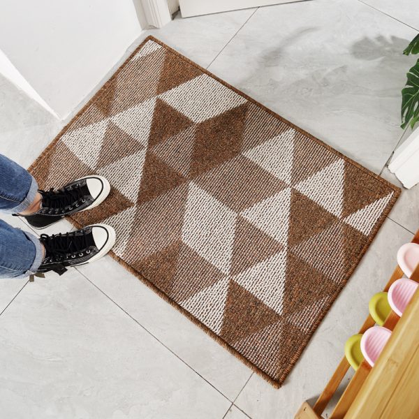 Geometric shaped bath mat absorbent non-slip wear-resistant