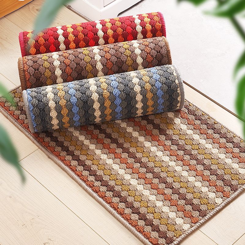 Multi-color lattice absorbent non-slip floor mat