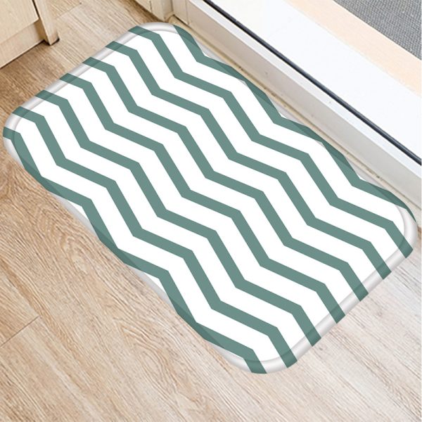 Green geometric stripe pattern flannel non-slip bath mat