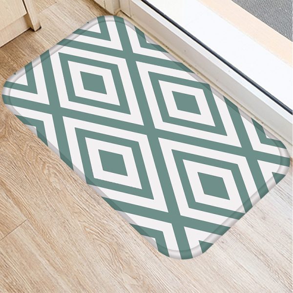 Green geometric stripe pattern flannel non-slip bath mat