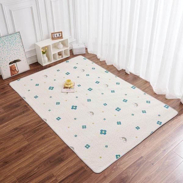 Little bear ice silk summer children's nap rug