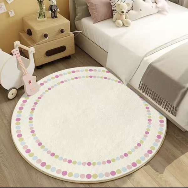 Cute kid's round rugs are skin-friendly and non-slip with good workmanship