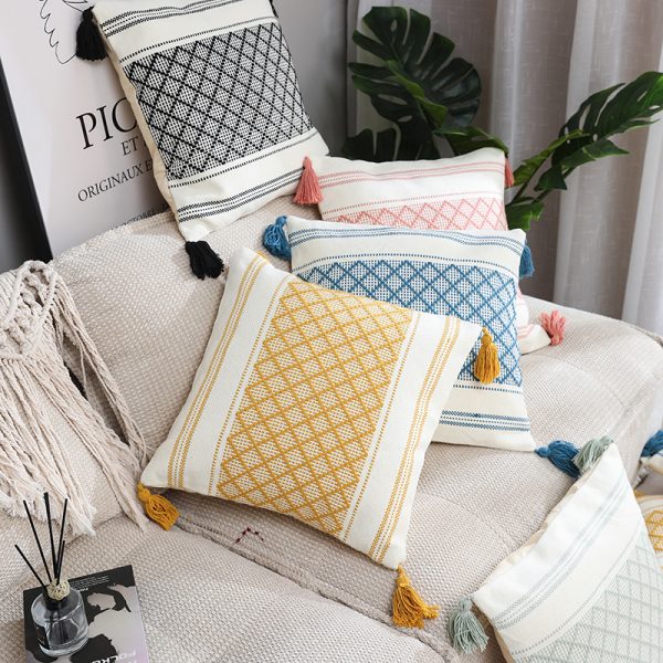 Geometric Jacquard Pillow Cover - Fringed Tassel Trim