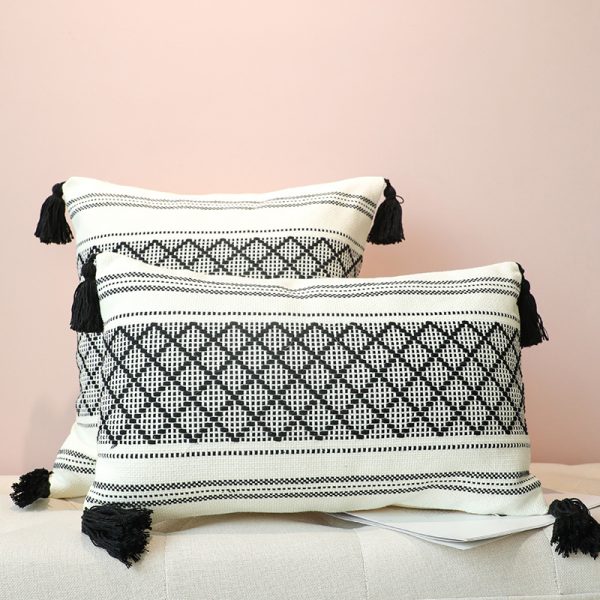 Geometric Jacquard Pillow Cover - Fringed Tassel Trim