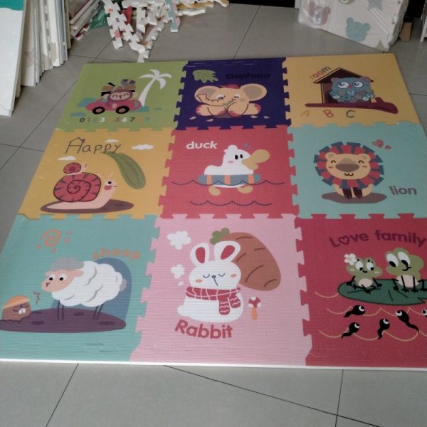 Cartoon anti-slip foam anti-fall splicing baby crawling mat