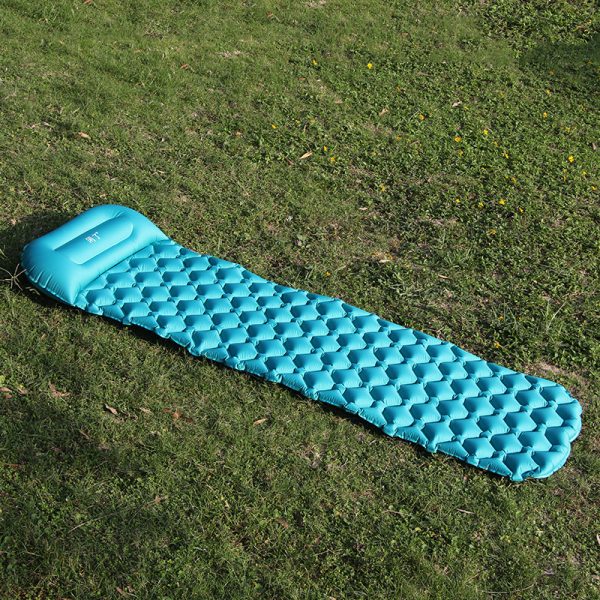 Inflatable outdoor moisture-proof picnic mat for single person