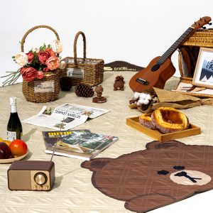 Brown Bear Outdoor Portable Picnic Mat