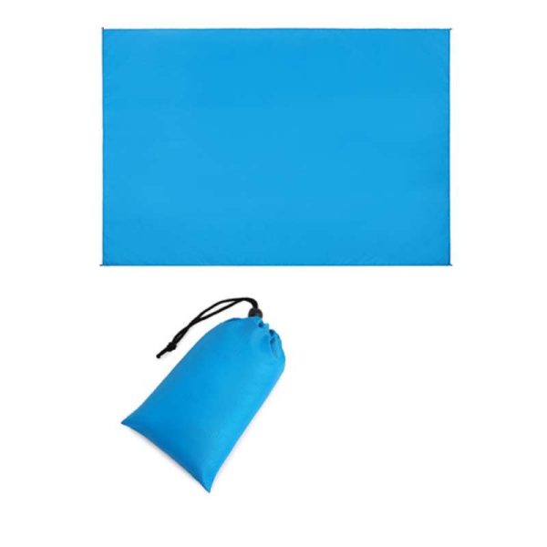 Cost-effective, waterproof, thin, convenient and large-size outdoor picnic mat