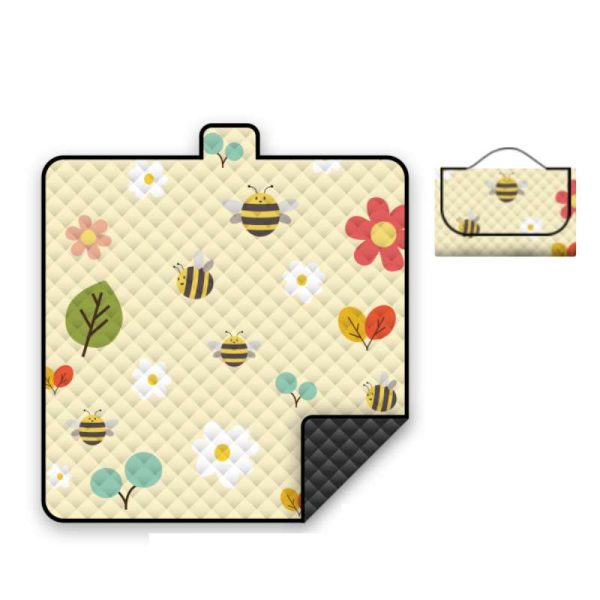 Cute waterproof, skin-friendly and soft picnic mat