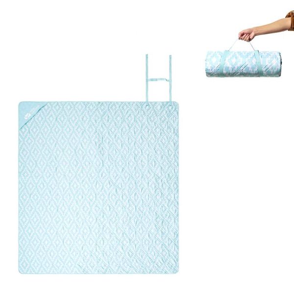 Japanese style outdoor picnic mat is foldable, machine washable and portable