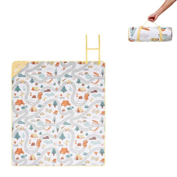 Japanese style outdoor picnic mat is foldable, machine washable and portable