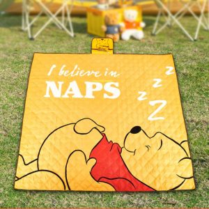 Winnie the Pooh high-density Oxford cloth moisture-proof portable beach mat picnic mat