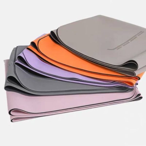 1.5mm ultra-thin portable foldable rubber travel widened non-slip yoga mat
